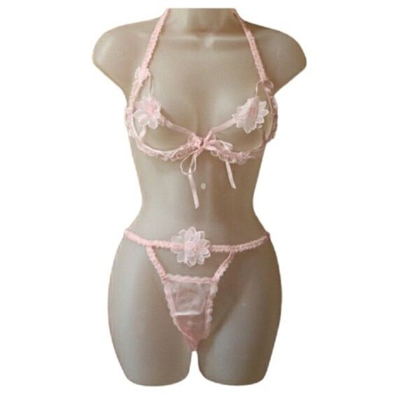 Frederick's of Hollywood Light Pink Floral Ruffle Sexy Cage Bra & Thong … - Picture 1 of 6
